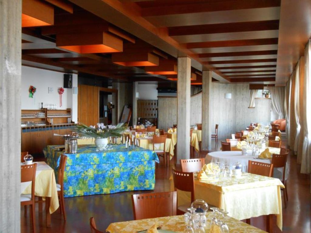 Hotel Vittoria ปอร์โต ซานโต สเตฟาโน ภายนอก รูปภาพ