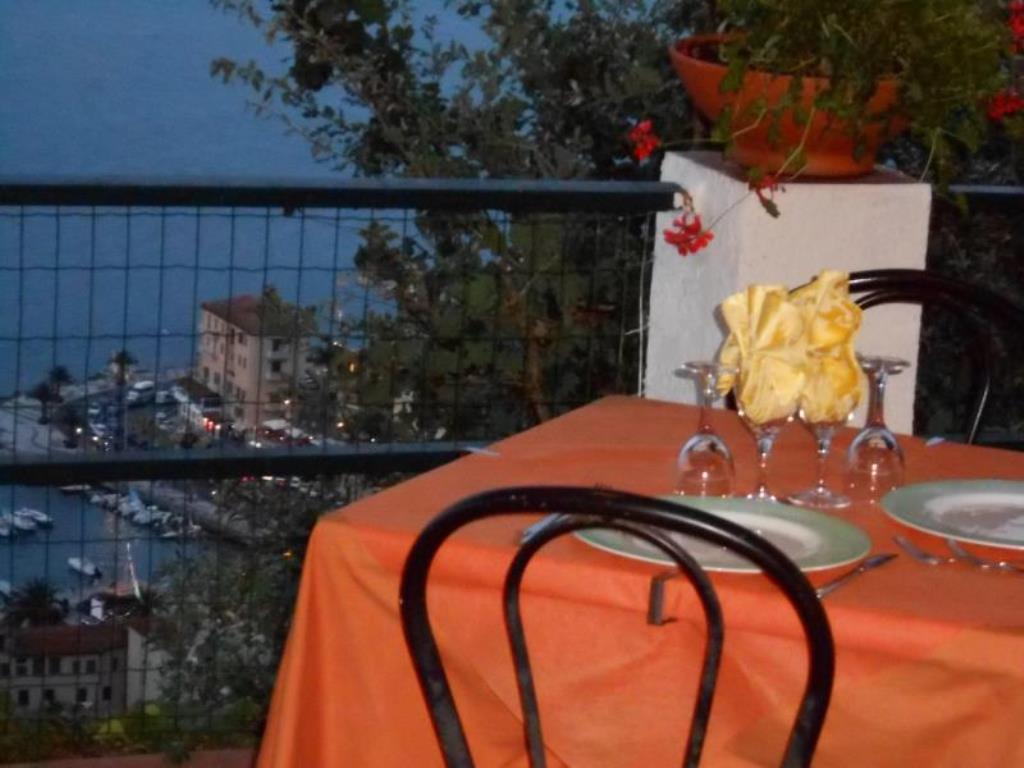 Hotel Vittoria ปอร์โต ซานโต สเตฟาโน ภายนอก รูปภาพ